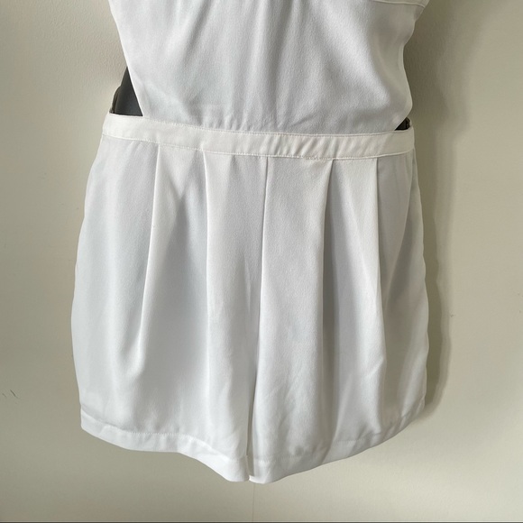 White Romper with Faux Bustier - Picture 4 of 7
